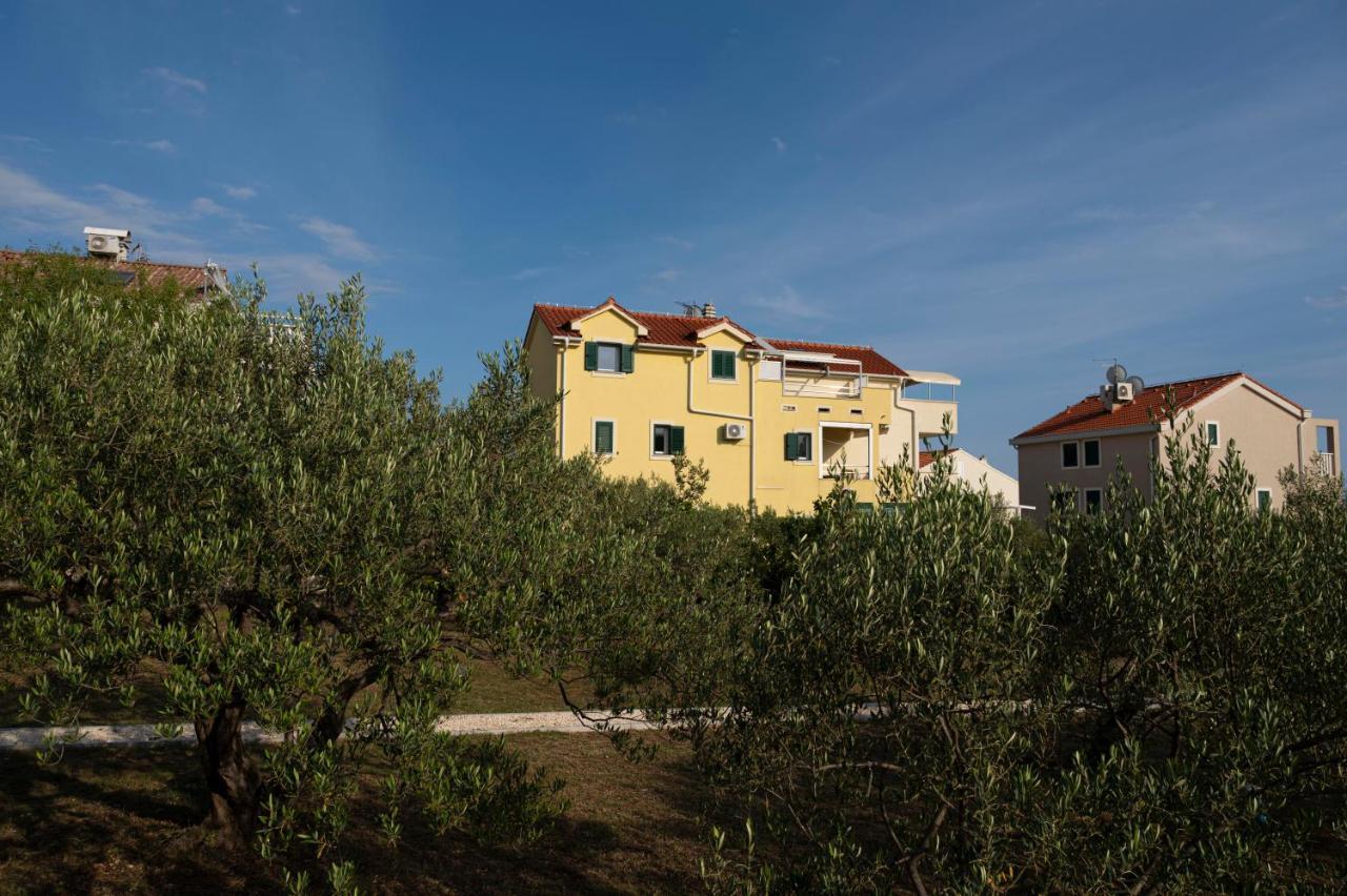 Beach Apartments Marijana Vodice Buitenkant foto